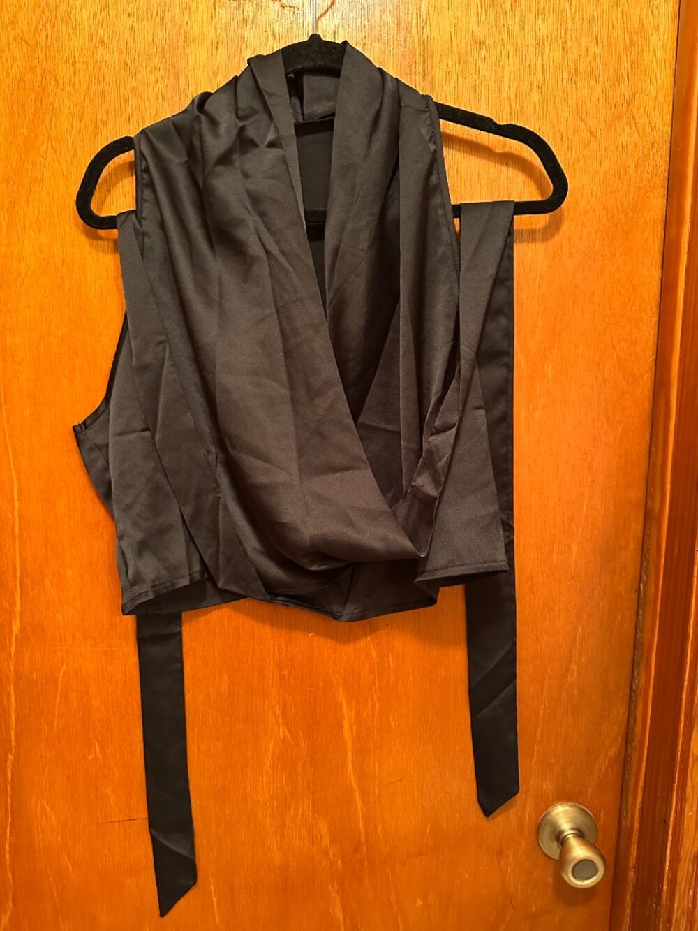 NWOT Shein wrap silky cropped top size XL